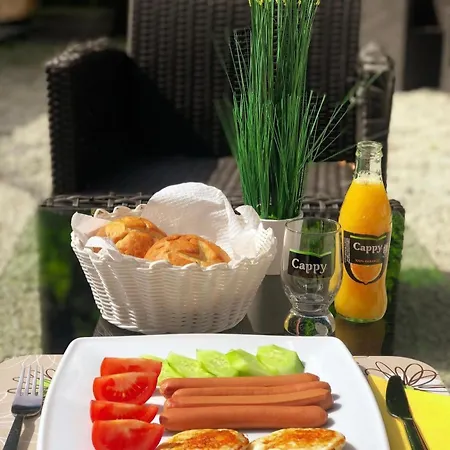 Bed & Breakfast Berg Szallas *