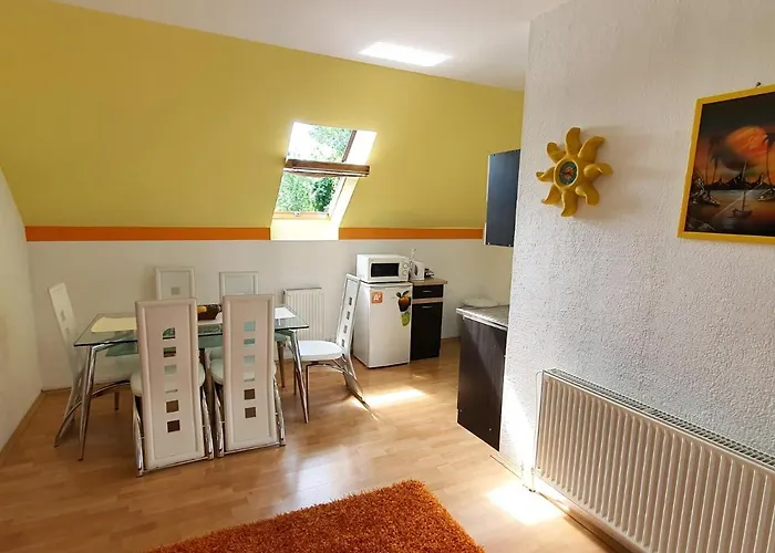 Bed & Breakfast Berg Szallas *